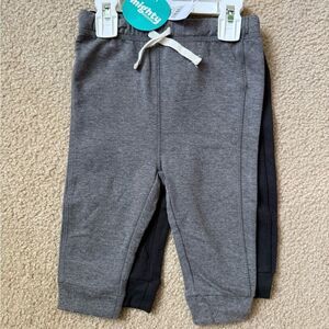 Mighty goods baby boy Gray and Black Jogger Pants size 12M 2 piece